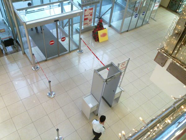 SMD600 Plus High Sensitivity Walk-Through Metal Detector - Image 2