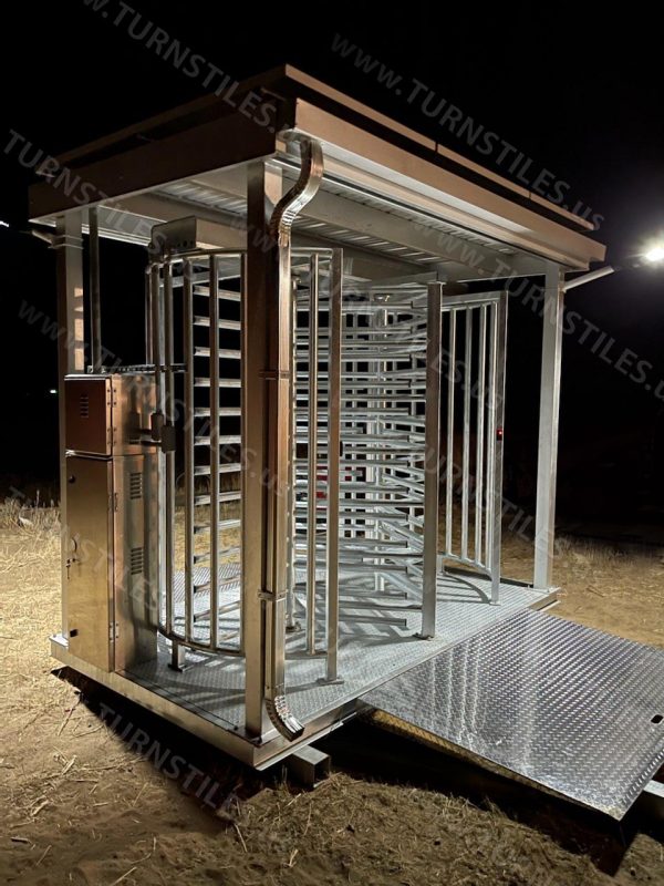 SolaTurn Solar Powered Portable Turnstile - Image 2