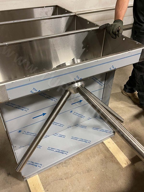OL-XLT Extra-Wide Tripod Turnstile - Image 6