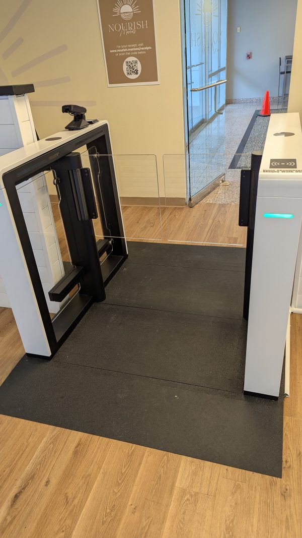 SBTL7000 Optical Turnstile Gates - One Lane with Platform - Used Turnstiles - Image 4