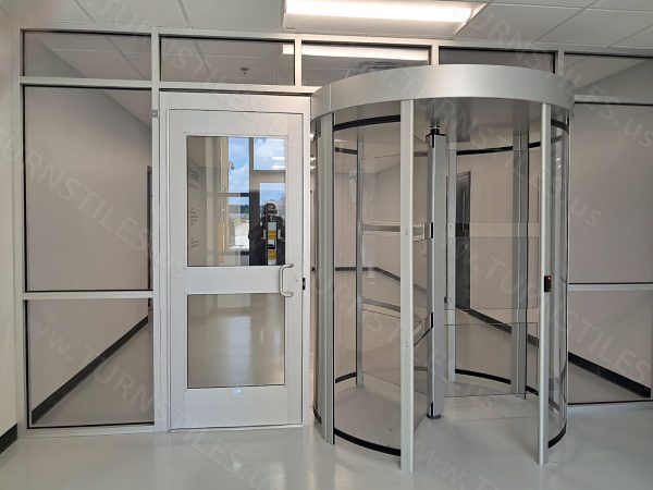P60 Aluminum and Lexan Full Height Turnstile - Image 21