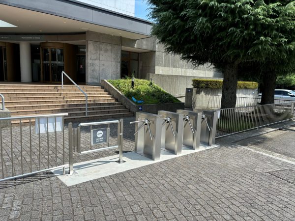 SG100 ADA Self-Closing Swing Gate - Image 4
