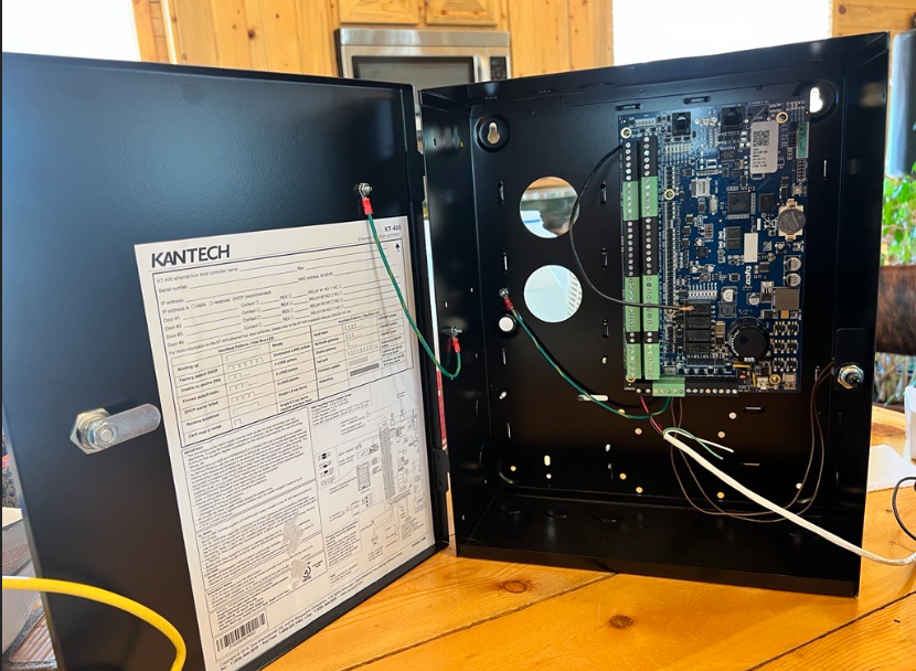EntraPASS RLC Remote Lane Controller Package - Image 4