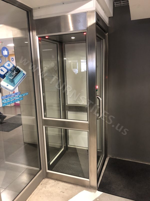 Automatic Man-Trap Security Cubicle - TURNSTILES.us